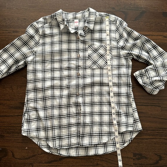 Women’s Bongo Flannel - Picture 7 of 9